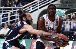 Ο Μπέικον «καθάρισε» για τον υπερβολικά χαλαρό Παναθηναϊκό στο ΟΑΚΑ