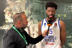 Οτούρου στο Sportal: «Σκληρή ήττα αλλά είναι απλά το πρώτο παιχνίδι» (vid)