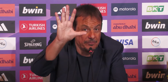 Χαμός στη συνέντευξη Τύπου με Αταμάν-Μπάνκι: «Πήγαινε προπονήσου στον Πειραιά»