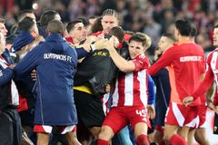 Η ΔΕΑΒ απάλλαξε τον Αλμέιδα, πρόστιμο σε ΠΑΕ και παίκτες για όσα έγιναν στο Ολυμπιακός - ΑΕΚ