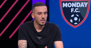 Κουρμπέλης: «Θα ξαναέπαιζα το ματς με τον Ολυμπιακό» - Οι ατάκες για συμβόλαιο και Ζέκα