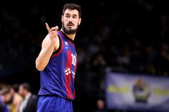 Νέα «μάχη» Ερυθρού Αστέρα και Παρτίζαν: Για τα... μάτια του Κάλινιτς