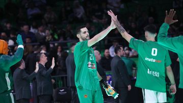 Θύρα 13 για Παπαπέτρου: «Στάθηκες στα δύσκολα, θα είσαι για πάντα ένας από εμάς»