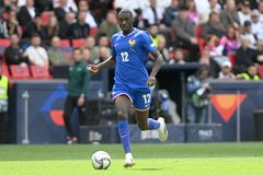 Η Τσέλσι στρέφεται σε επιθετικό της Παρί Σεν Ζερμέν