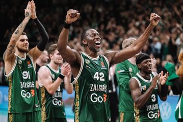 Ντάνστον: «Το να κλείσω την καριέρα μου με τίτλο θα ήταν σπουδαία, αλλά νιώθω...»