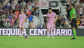 Όλο το μεγαλείο της απευθείας εκτέλεσης φάουλ του Μέσι από διαφορετικές λήψεις (vids)