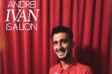 Ο Πανσερραϊκός ανακοίνωσε Ιβάν και ξεκινάει το ξεσκαρτάρισμα