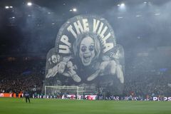 Το φοβερό πανό που είχαν ανεβάσει οι οπαδοί της Άστον Βίλα για τον Όζι Όσμπορν