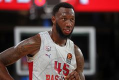 Απόψε (22/7) φτάνει στην Ελλάδα ο Ντόντα Χολ