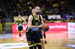 Ο Άρης έλυσε τη συνεργασία του με τον Χατζηδάκη