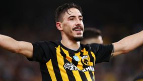 Ο Σιμόες σταμάτησε το ποδόσφαιρο και η ΑΕΚ τον αποχαιρέτησε: «Το όνομά σου θα αντηχεί για πάντα στην ιστορία μας»