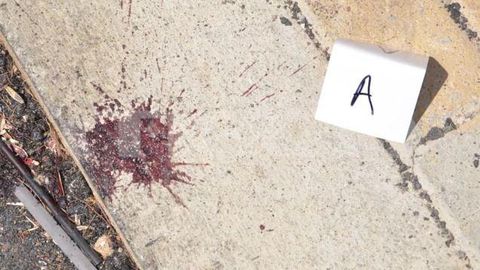 Βίντεο - ντοκουμέντο για τη δολοφονία του Μιχάλη Κατσούρη: Είχε ήδη μαχαιρωθεί στο πάρκινγκ, όταν προσπαθούσε να αποφύγει τους χούλιγκαν (vid)