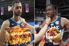 Το ντέρμπι Σουβλάκι εναντίον Μουσακά είχε νικητή - Οι διεθνείς απάντησαν στην κομβική ερώτηση που τους τέθηκε στη Μανίλα (vid)