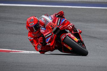 Ο Μαρκ Μάρκεθ έκανε επίδειξη δύναμης στο FP1 της Ουγγαρίας