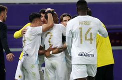 Οι έντονοι πανηγυρισμοί στο γκολ του Ελίασον και η αγκαλιά Ηλιόπουλου-Νίκολιτς: Η παρακάμερα του Άντερλεχτ-ΑΕΚ (vid)