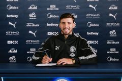 Ανανέωσε με τη Μάντσεστερ Σίτι ο Ρούμπεν Ντίας