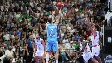 Τολιόπουλος: «Όσο περνάει ο καιρός βρίσκουμε χημεία»