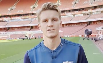 Με το νέο του συμβόλαιο ο Έντεγκααρντ έγινε ο πιο ακριβοπληρωμένος παίκτης της Άρσεναλ (vids)