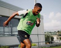 Ο «στεγνός» και ορεξάτος Μαρσιάλ πάει να τους «τρελάνει» όλους στην ΑΕΚ