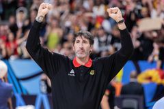 Νέα δοκιμασία για τον Μουμπρού: Στο νοσοκομείο ξανά για τρεις εβδομάδες