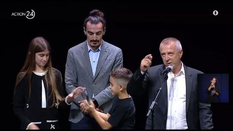 Η ευχή του Νιόπλια στον Λέτο να πάρει πρωτάθλημα με τον Παναθηναϊκό (vid)
