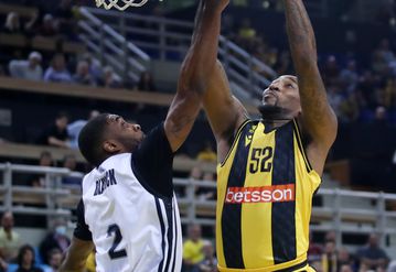 Ο Τζόρνταν ΜακΡέι στο Sportal: «Δεν είμαστε ούτε στα μισά αυτού που θέλουμε να παίξουμε»