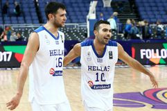 Παπανικολάου: «Υπάρχει σεβασμός με τον Σλούκα – Κακώς μεγεθύνουμε τα ξεσπάσματα του Μπαρτζώκα»