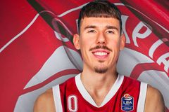 Τέλος ο Βλάτκο Τσάντσαρ από την Αρμάνι Μιλάνο