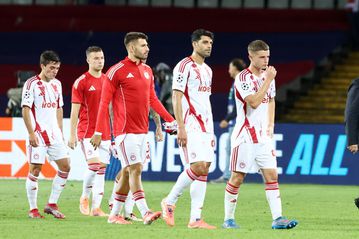 Οι πιθανότητες του Ολυμπιακού να μπει στην 24αδα μετά την ήττα από την Μπαρτσελόνα σύμφωνα με το Football Meets Data