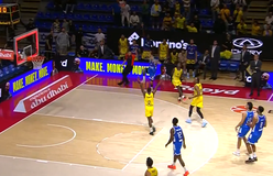 Ασταμάτητος Λόνι Γουόκερ στο ημίχρονο του Μακάμπι - Ρεάλ (vid)