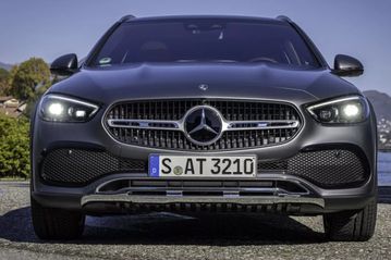 Ξένες πινακίδες: Ποιοι μπορούν να κυκλοφορούν και ποιοι κινδυνεύουν με πρόστιμα