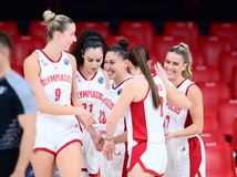 ΦΕΝΕΡΜΠΑΧΤΣΕ - ΟΛΥΜΠΙΑΚΟΣ