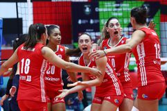 «Αγκαλιά» με την πρόκριση στον επόμενη γύρο του CEV Champions League γυναικών ο Ολυμπιακός