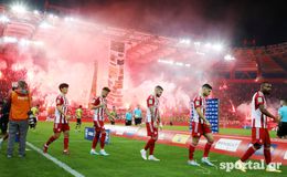 Ολυμπιακός: Τιμωρήθηκε με πρόστιμο για τα καπνογόνα στον αγώνα με την ΑΕΚ