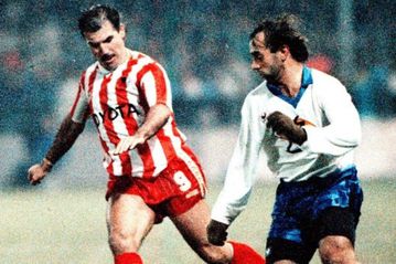 H πρώτη αθλητική τηλεοπτική μετάδοση ιδιωτικού καναλιού στην Ελλάδα: Ολυμπιακός-Οσέρ 1-1 (1989-video)