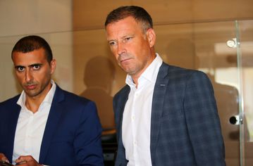 «Ζητάμε την άμεση διακοπή συνεργασίας με τον κ. Κλάτενμπεργκ»: Αυτά ανέφερε η επιστολή των 11 ομάδων προς τη Super League