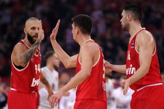 Η «λάμψη» του Φουρνιέ, η... ταρίφα της 90άρας και η απουσία του Σάσα που δεν φάνηκε