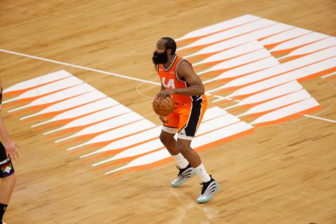 Όργια από τον Τζέιμς Χάρντεν στη νίκη των Κλίπερς επί των Χόρνετς