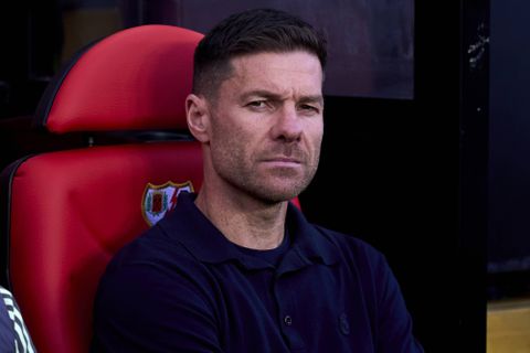 Ο Τσάμπι Αλόνσο πιέζει για παίκτη «έκπληξη»