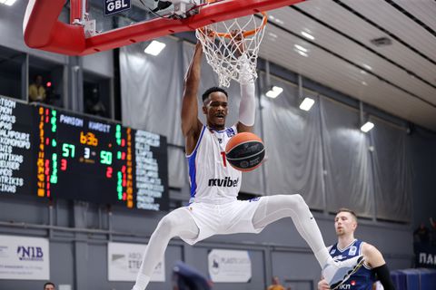 Τέλος η γκίνια: Ο Πανιώνιος πήρε την ματσάρα των δύο παρατάσεων με την Καρδίτσα!