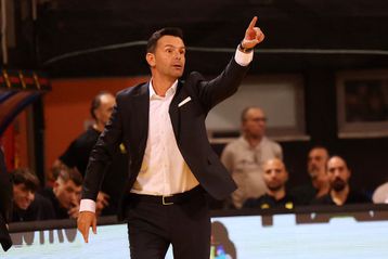 Ανανεωμένος Άρης με τη σφραγίδα του Ίγκορ Μίλιτσιτς