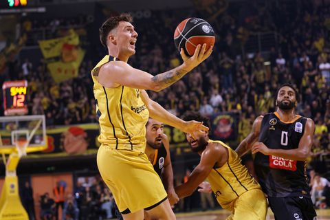 Σοβαρός και απολαυστικός Άρης νίκησε άνετα τον Προμηθέα - Θετικό ντεμπούτο από τον Άντζουσιτς