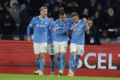 Νίκη κορυφής για τη Νάπολι που «καθάρισε» την Αταλάντα