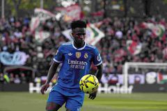 Ανατροπή στην υπόθεση Βινίσιους: Από την πόρτα της εξόδου, σε συζητήσεις για νέο συμβόλαιο με τη Ρεάλ Μαδρίτης