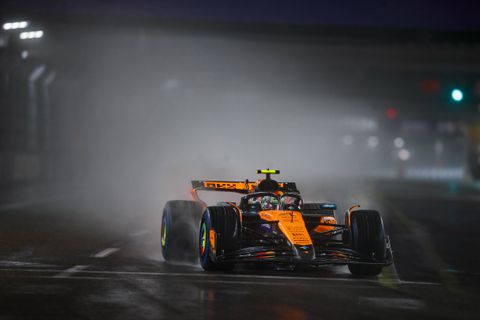 Ο Νόρις κατέκτησε την πολ ποζίσιον με έναν εκπληκτικό γύρο στο βροχερό Λας Βέγκας