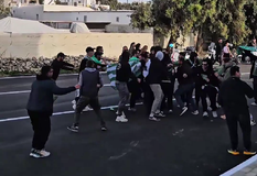 Οι φίλοι του Παναθηναϊκού... έβαψαν πράσινη τη Μύκονο (vid)