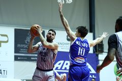 Ασταμάτητοι Βίκος, Λευκάδα και Πρωτέας, μοιράζονται την κορυφή