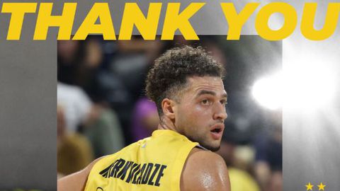 Παρελθόν από τον Άρη Betsson ο Άλεξ Μερκβιλάτζε