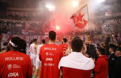 Ερυθρός Αστέρας στους φιλάθλους του Ολυμπιακού: «Σας ευχαριστούμε ερυθρόλευκα αδέρφια» (vid)