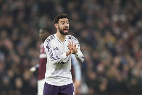 Η αποστομωτική απάντηση του Μπρούνο Φερνάντες στους οπαδούς της Άστον Βίλα